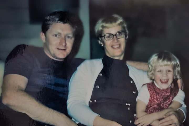 The author at age 3 with her parents, Don and Lois.